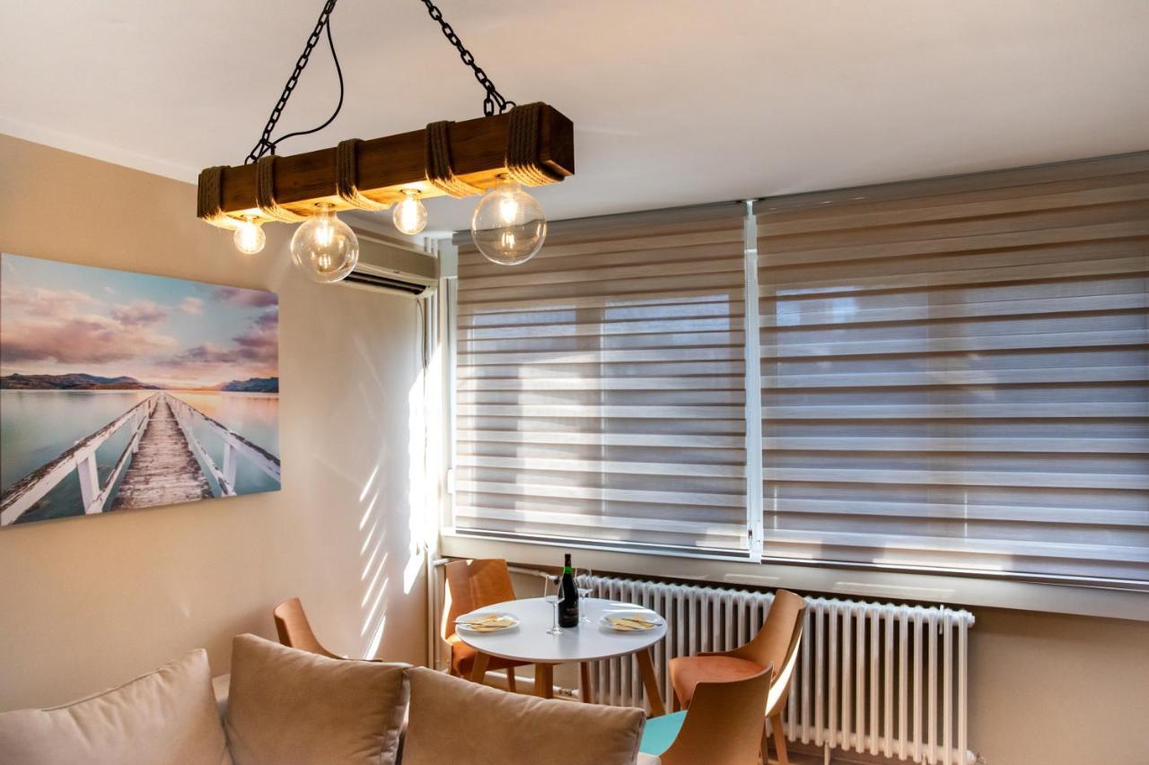 Nikolas Apartment เบลเกรด ภายนอก รูปภาพ
